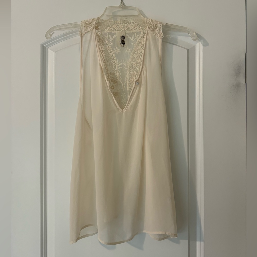 Elegant Cream Lace Trim Sleeveless Top